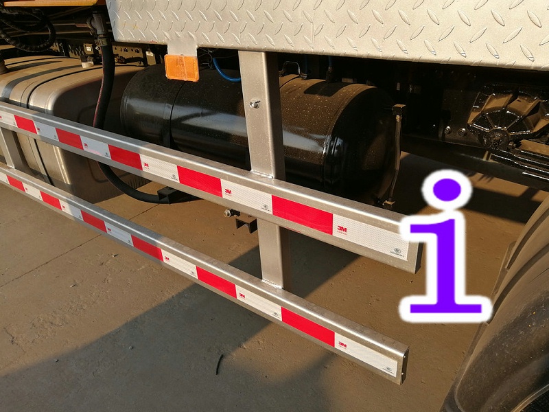 青島小型混凝土泵車價格 (6)