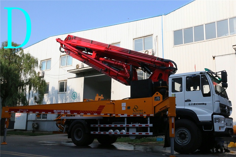 青島小型（xíng）混凝（níng）土泵車價格 (16)