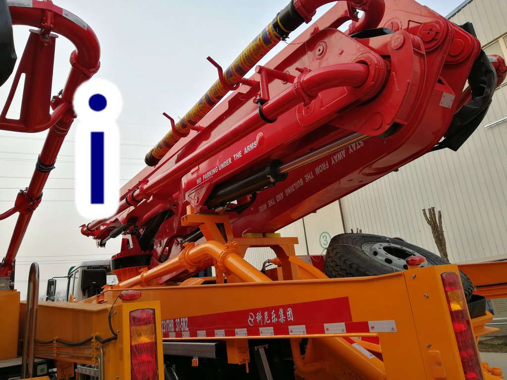 青（qīng）島小型（xíng）混凝（níng）土泵車價格 (15)