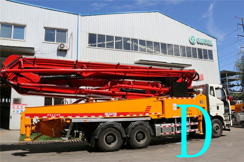 青（qīng）島小型混凝土泵車價（jià）格 (4)