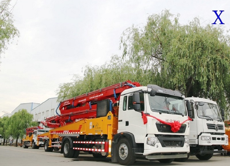 小型（xíng）泵車