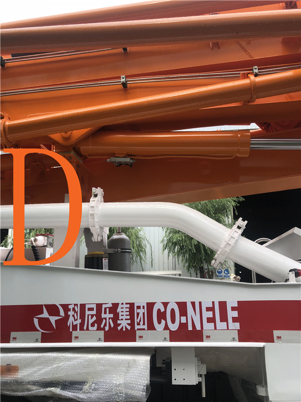 青島混（hún）凝土泵車價格 (4)