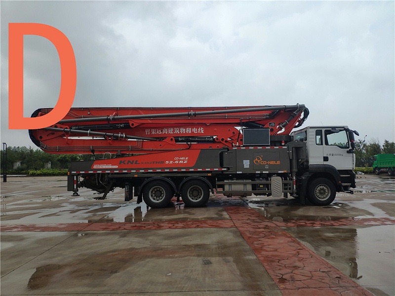 青島混（hún）凝土泵車價格 (19)