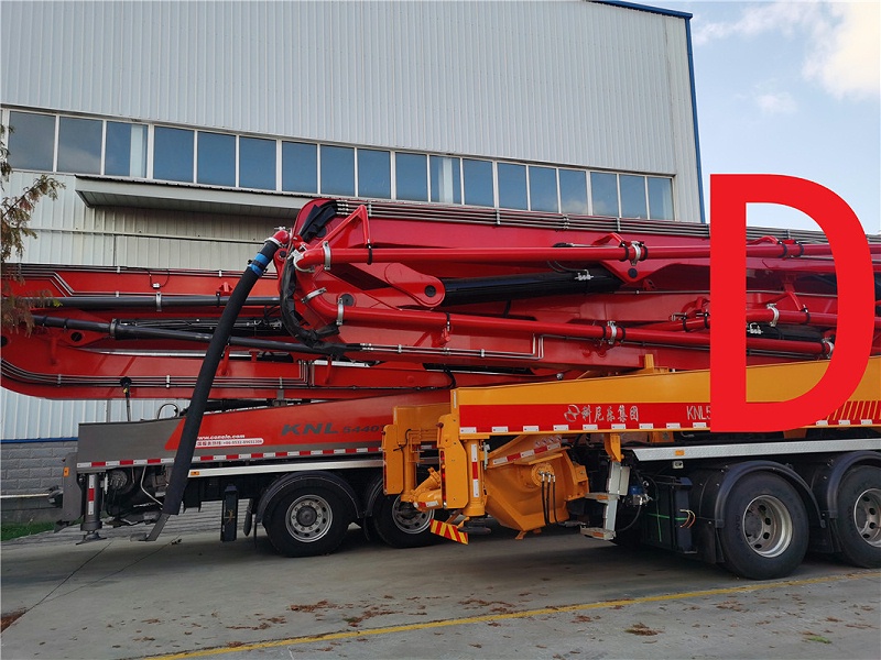 青島（dǎo）混凝土泵車價格 (35)