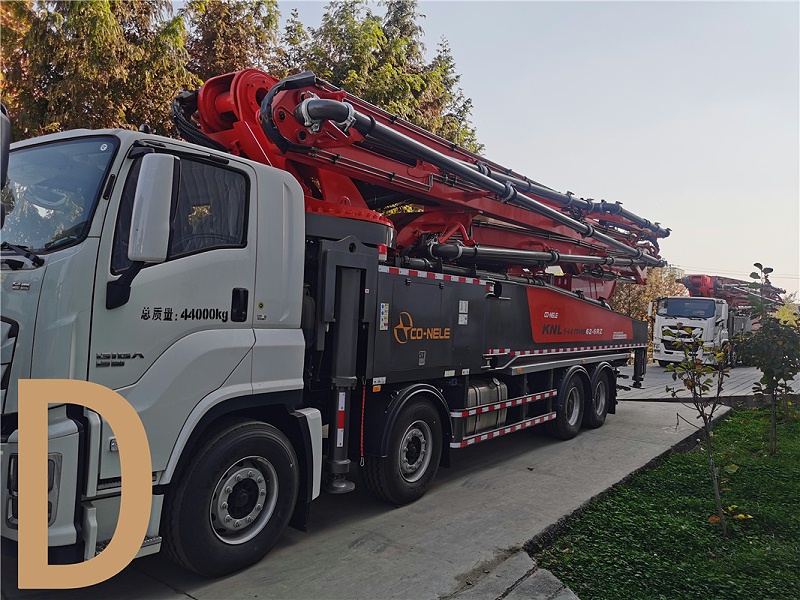 青島混凝土泵車（chē）價格 (4)