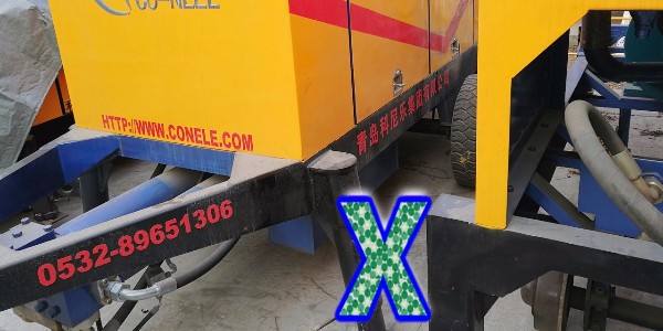 混凝土泵入庫前清洗、放水、塗（tú）潤滑脂、擦幹每一個步驟都不能少