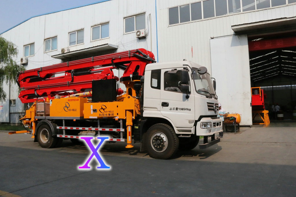 小型（xíng）泵車