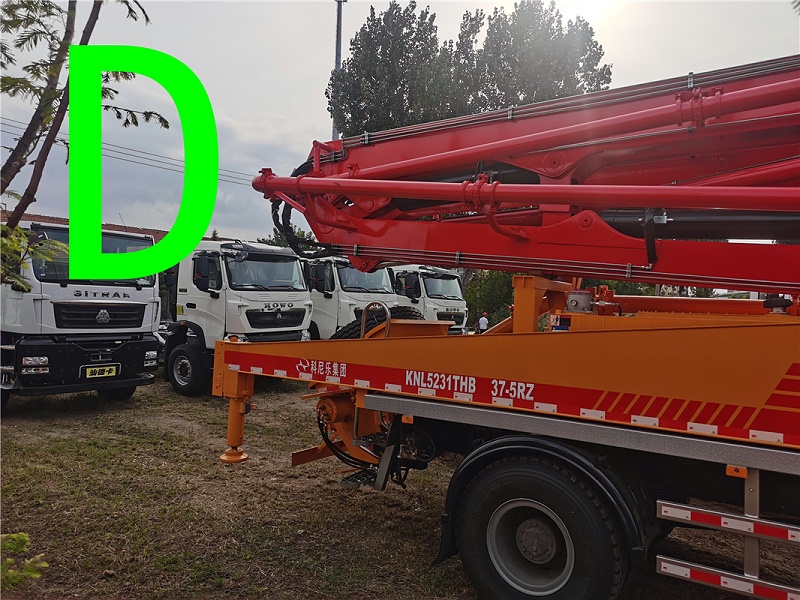 青島混凝（níng）土（tǔ）泵車（chē）價格 (32)