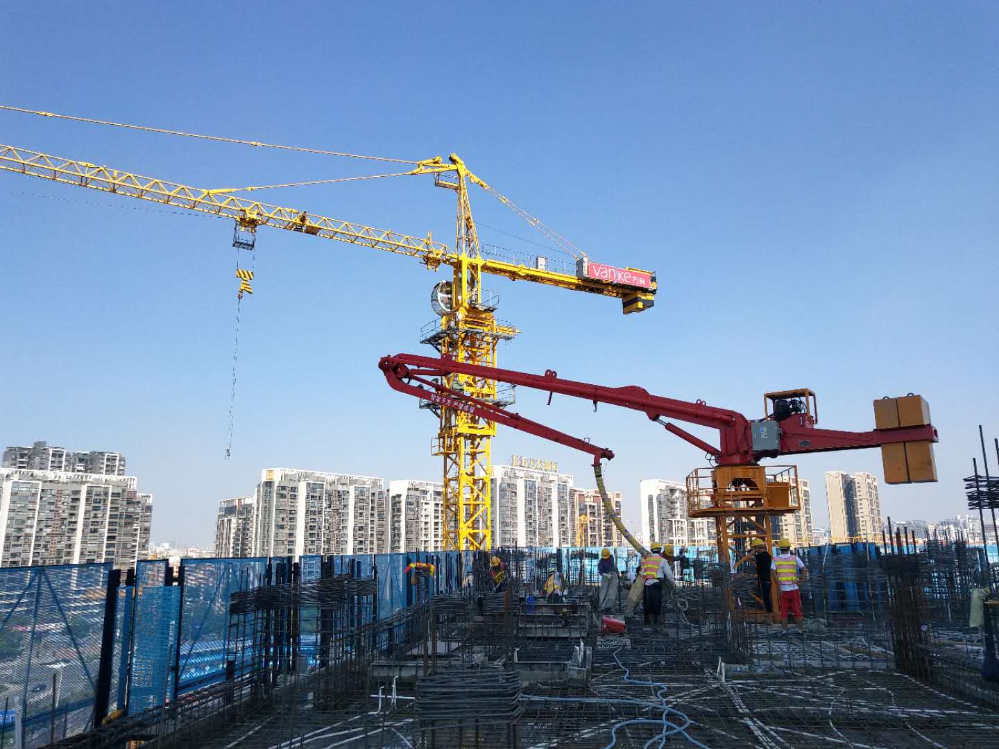 混（hún）凝土布料機