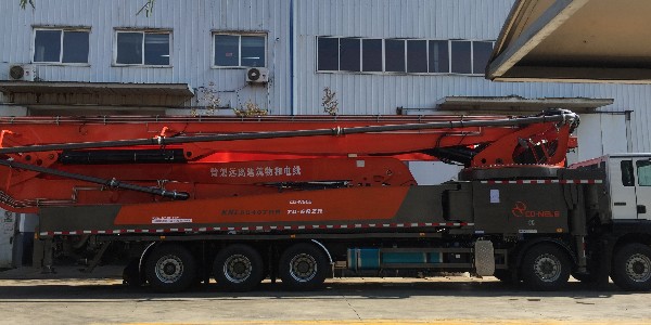混凝土泵車的發動機還有哪些作用