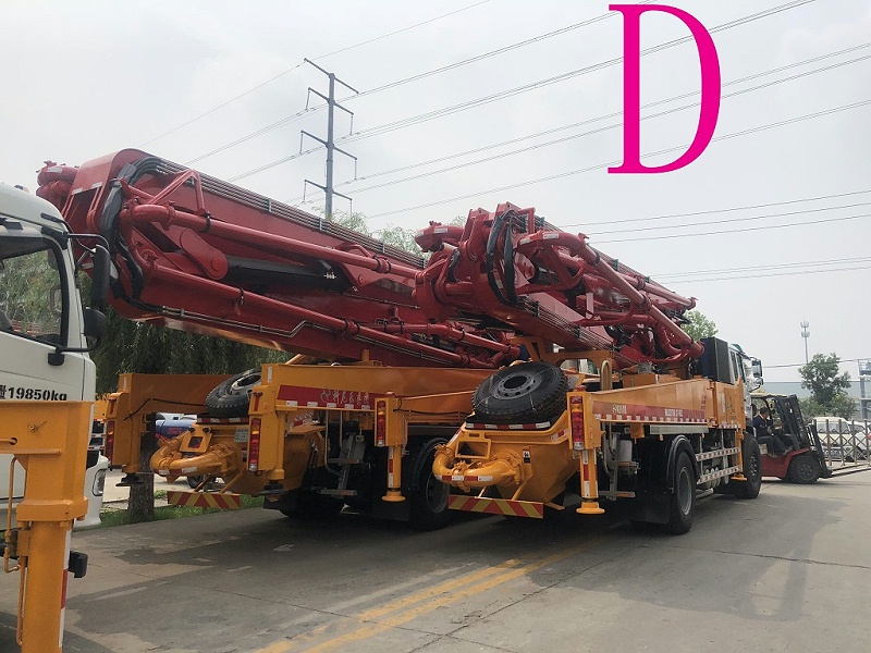 青島（dǎo）小型泵車價格