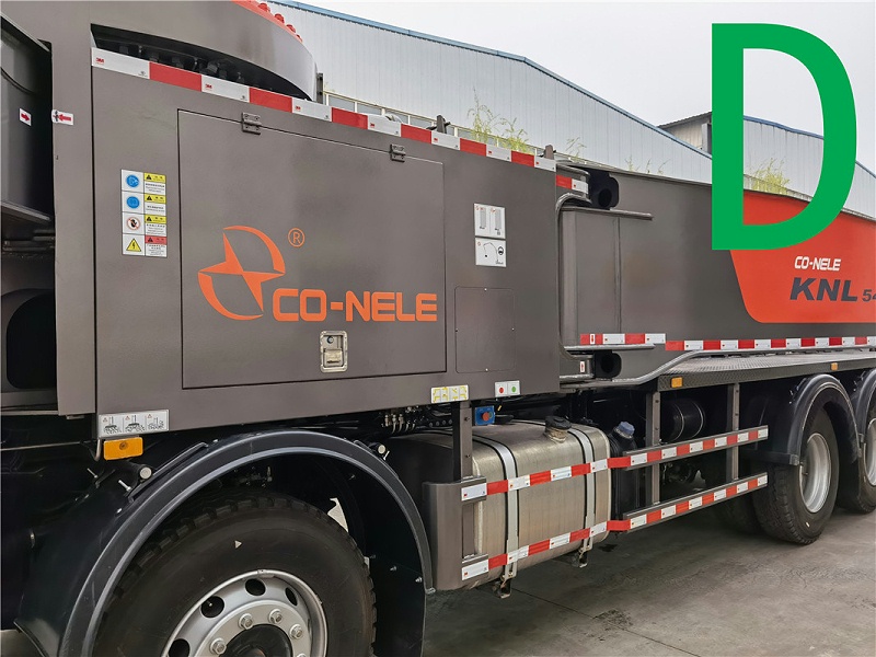 青島混（hún）凝土泵車價格 (33)