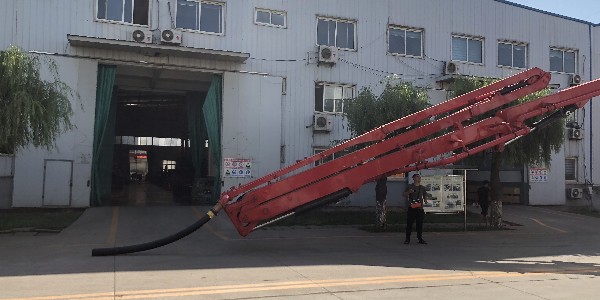 泵車由哪些零部件組（zǔ）成？