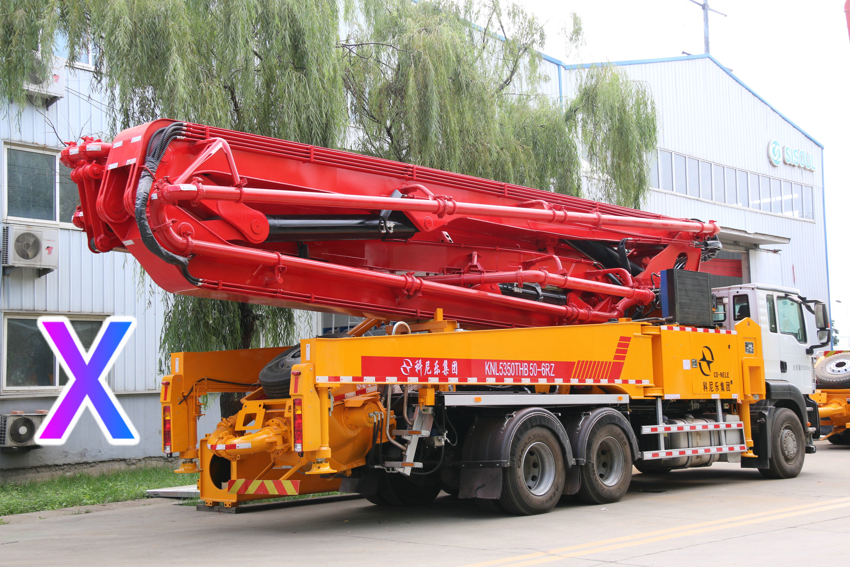 小型混（hún）凝土泵車