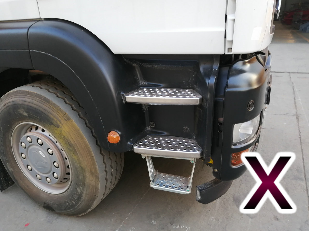 小型泵車青島（dǎo）泵車