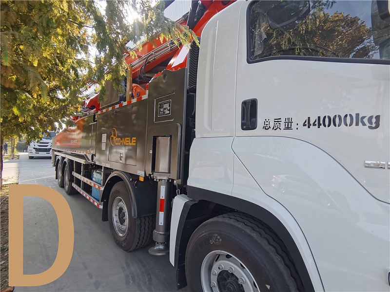 青（qīng）島混（hún）凝土泵車價格 (15)