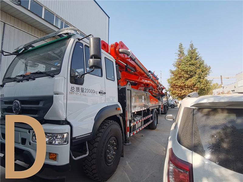 青島混凝（níng）土泵車價格 (18)