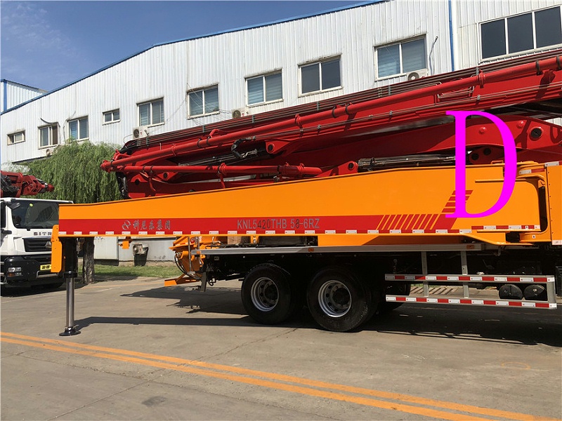 青島（dǎo）小型混凝土泵（bèng）車價格 (8)