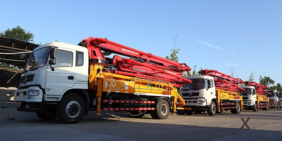 混凝土泵車的操作（zuò）係統及性能