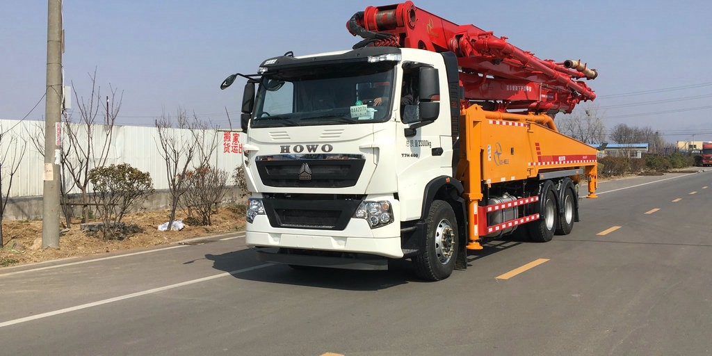 確保混（hún）凝土泵車臂架不斷裂應當注意的事項