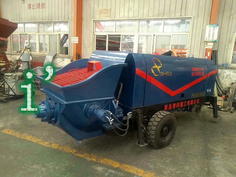 青（qīng）島（dǎo）混凝土輸送泵價格 (12)