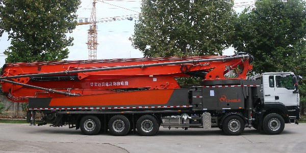 泵車在開機使用前（qián）的注意事項