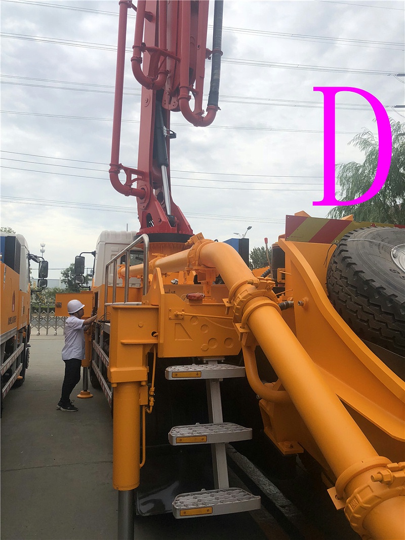 青（qīng）島混（hún）凝土泵車價格 (7)