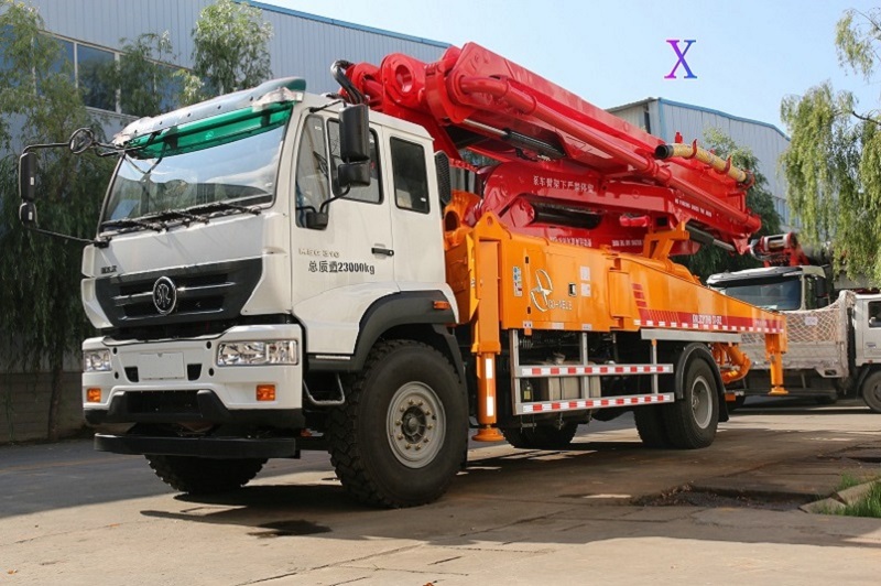 小（xiǎo）型泵車（chē）