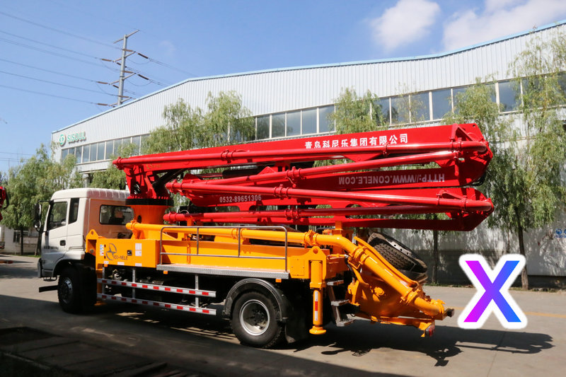 小（xiǎo）型泵車