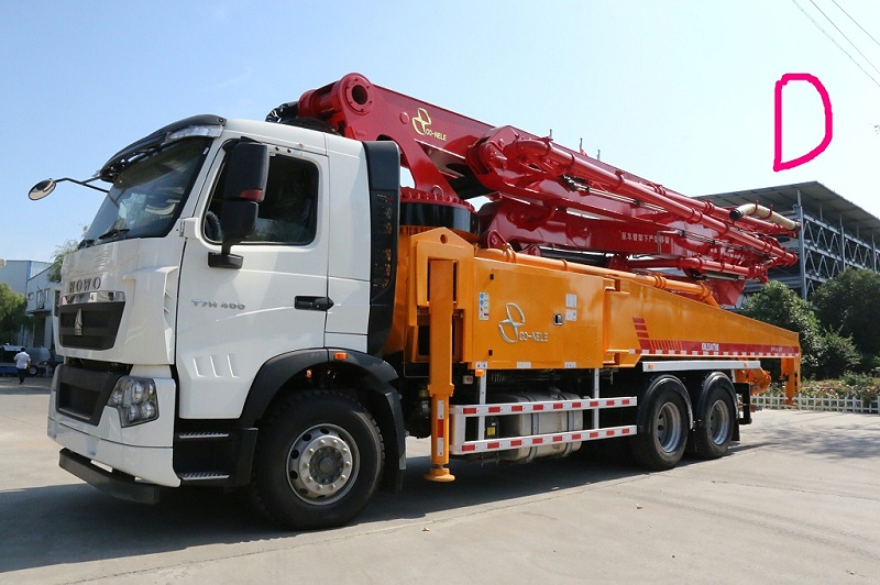 青島小型混凝土泵（bèng）車價格