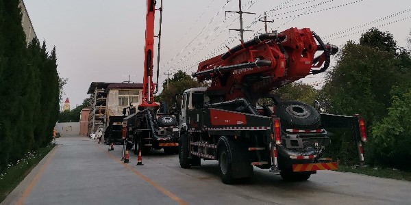 減少混（hún）凝土輸送泵堵泵的預防措施