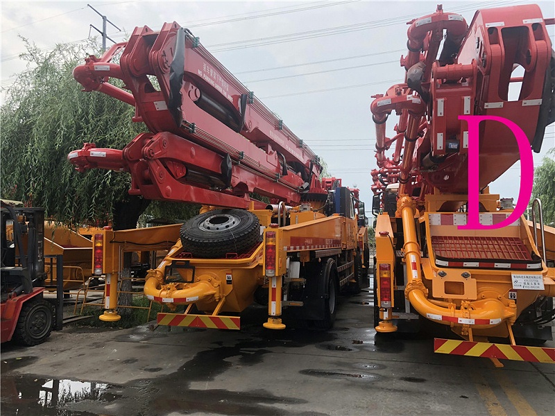 青島小型（xíng）混凝土泵（bèng）車價格 (20)