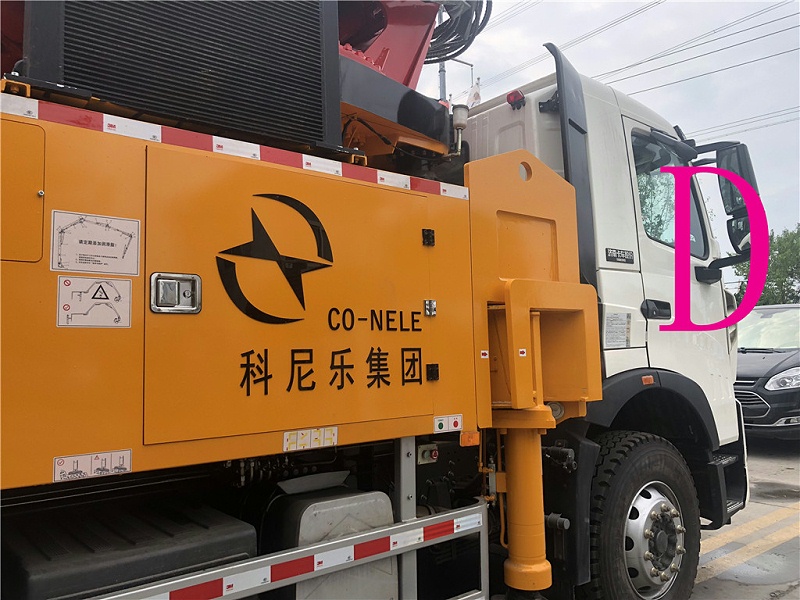 青島（dǎo）小型混凝土泵車價格 (22)