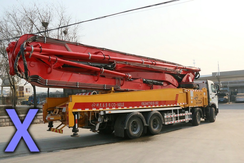 青島小型混凝土泵車價格 (12)