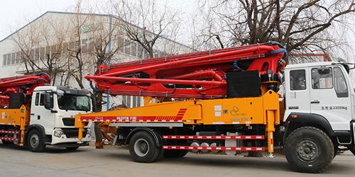 科（kē）尼樂小型泵車響應新（xīn）時代大時代