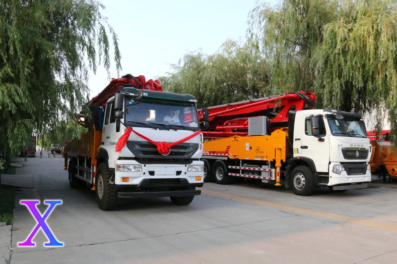 小（xiǎo）型泵車