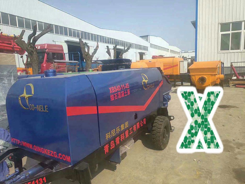 青島（dǎo）小型混凝土泵車價格 (27)