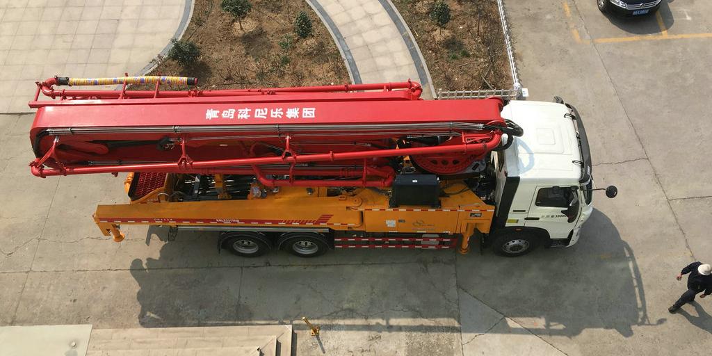 科尼樂（lè）教你如（rú）何挑選（xuǎn）混凝土泵廠（chǎng）家