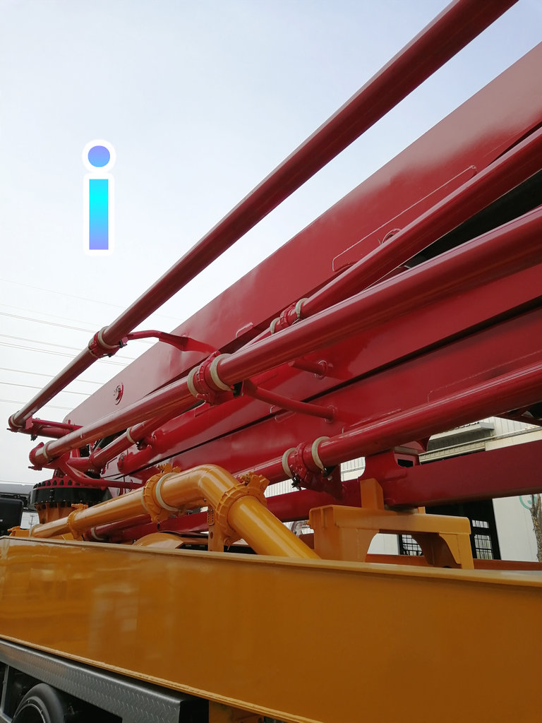 青島小型混凝土（tǔ）泵車（chē）價格 (3)