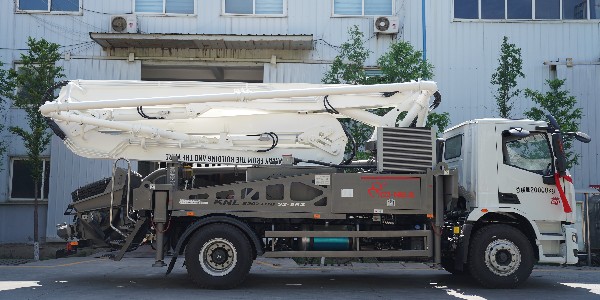 泵車不僅減輕施工（gōng）的負擔，還能輕鬆施工