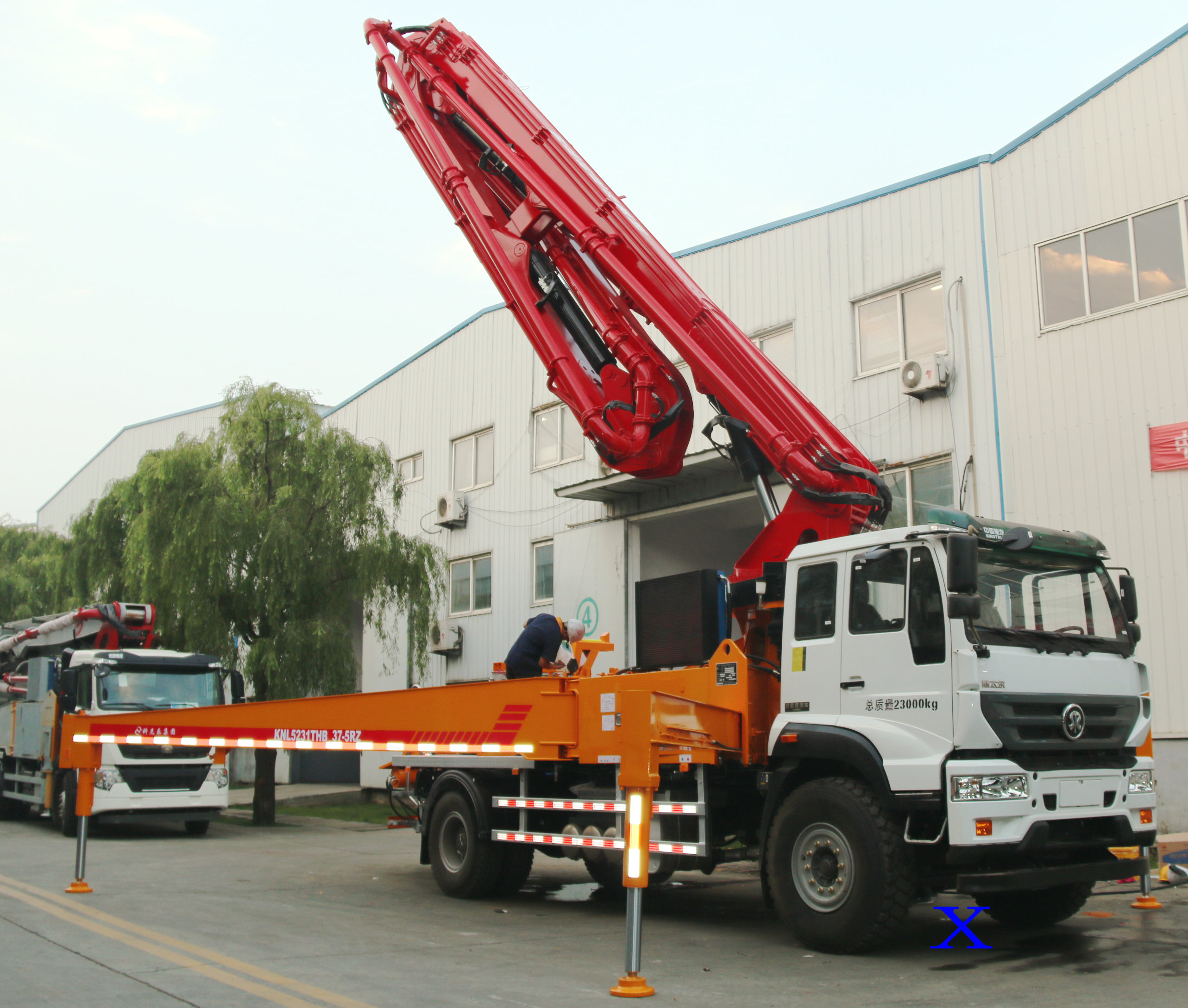 小（xiǎo）型泵車