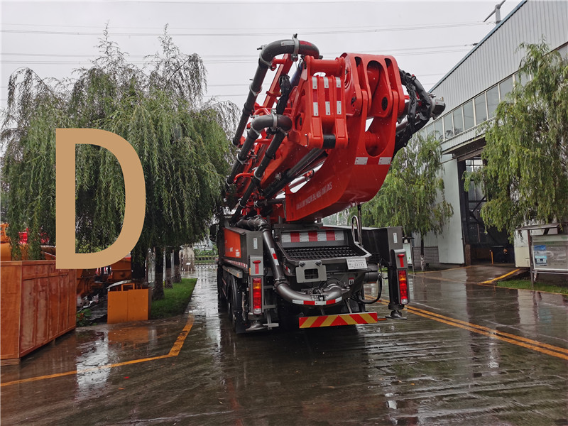 青島混（hún）凝土泵車（chē）價格 (37)