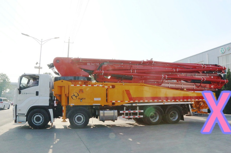 青島小型混凝土（tǔ）泵車價格 (12)