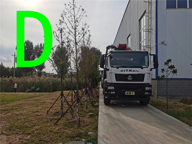 青（qīng）島（dǎo）混凝土泵車價格 (27)