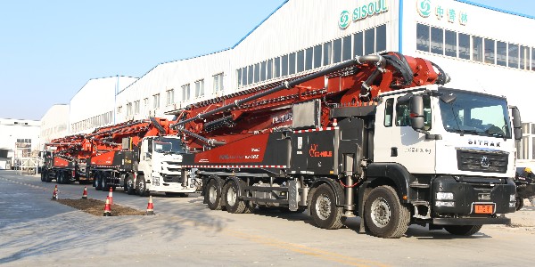 混凝（níng）土泵車在特殊環境中施工的注意問題