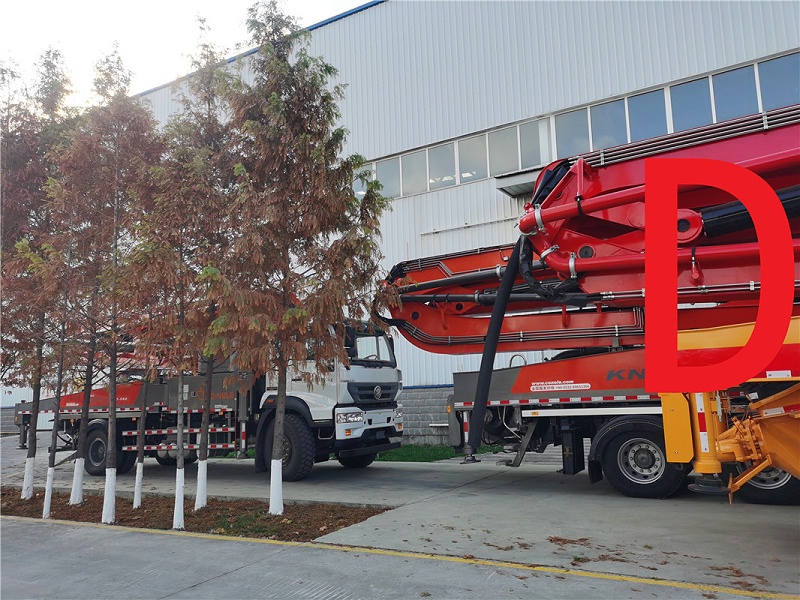 青島混凝（níng）土泵車價格 (1)