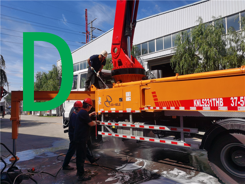 青島混（hún）凝土（tǔ）泵車價格 (23)