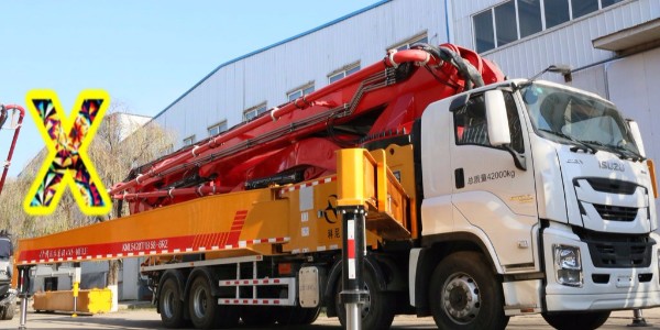 小型（xíng）泵車骨料結塊（kuài），為防止管道損壞，拆管時應（yīng）注意什麽？—小科說事