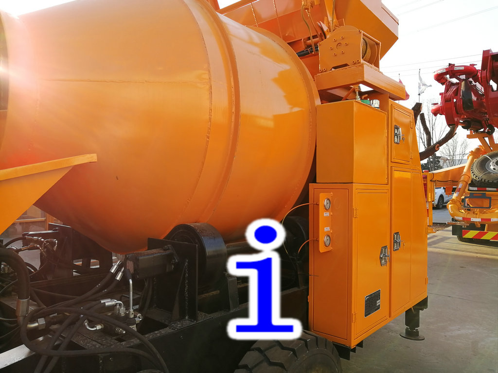 青島小型混凝土（tǔ）泵車價格（gé） (2)