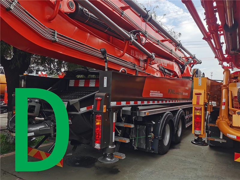 青島混凝（níng）土泵車價（jià）格（gé） (2)